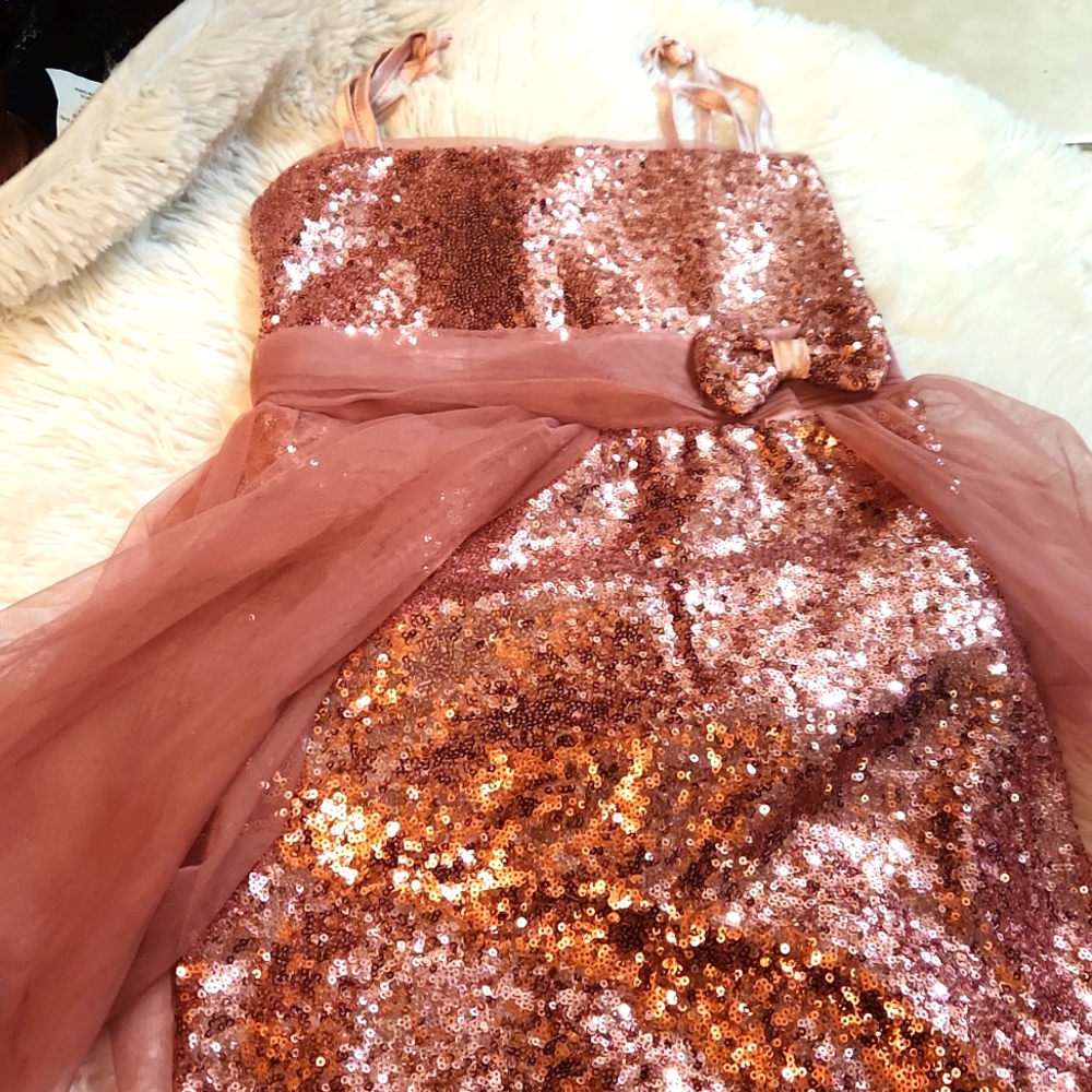 Dress kids